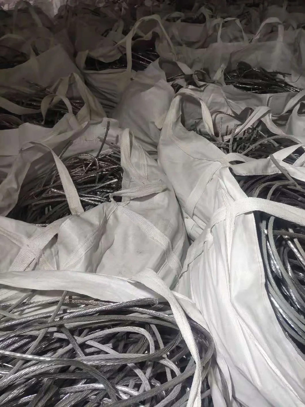 Pure Aluminium Scrap Wire on Sale Made in China